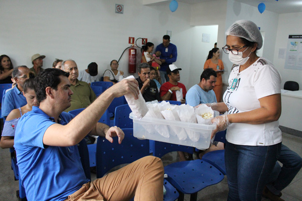 Cine HEJA traz diversão para rotina dos pacientes e colaboradores